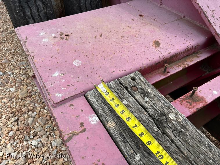 image for item EO4300 1994 Fontaine Specialized Inc. lowboy equipment trailer