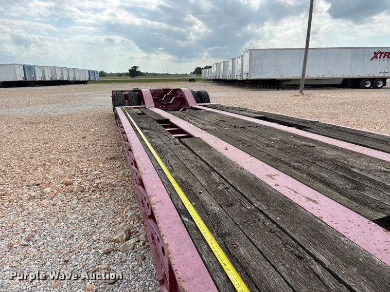 image for item EO4300 1994 Fontaine Specialized Inc. lowboy equipment trailer