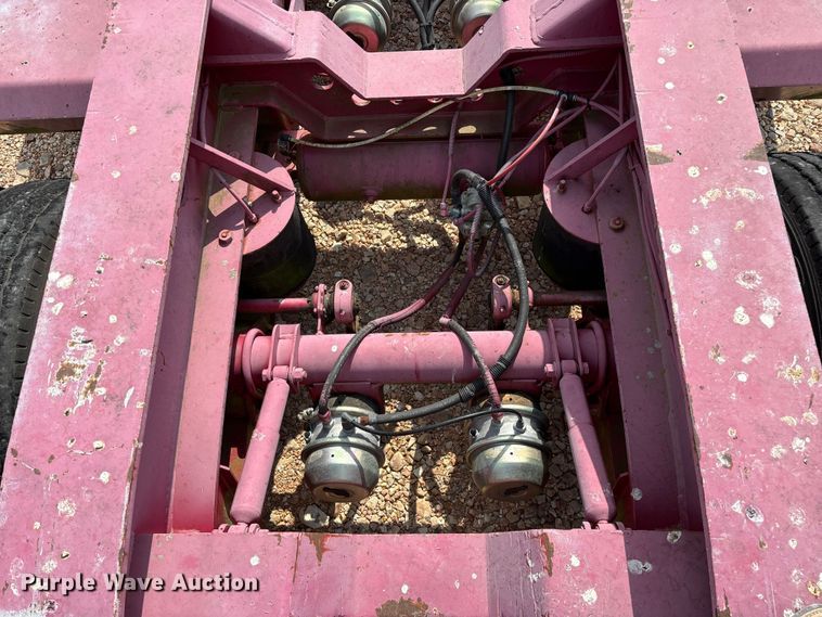 image for item EO4300 1994 Fontaine Specialized Inc. lowboy equipment trailer