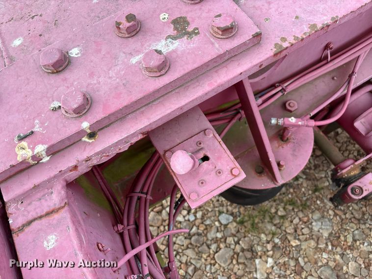 image for item EO4300 1994 Fontaine Specialized Inc. lowboy equipment trailer