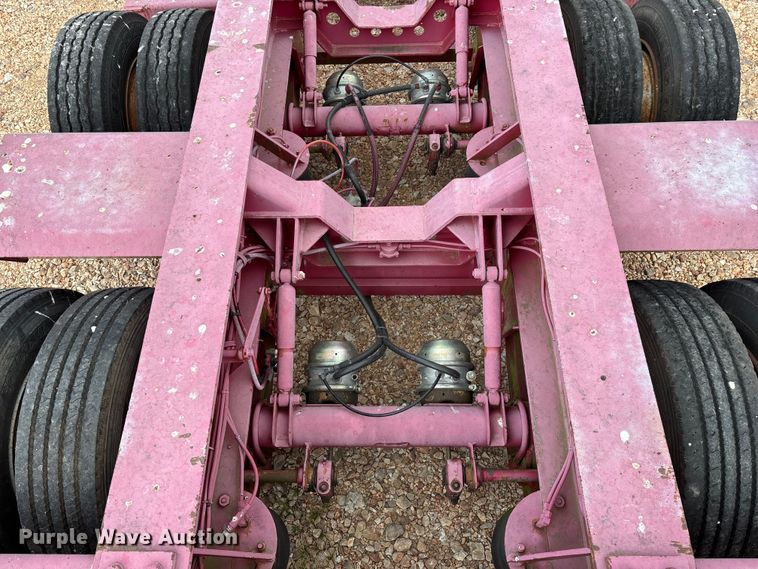 image for item EO4300 1994 Fontaine Specialized Inc. lowboy equipment trailer