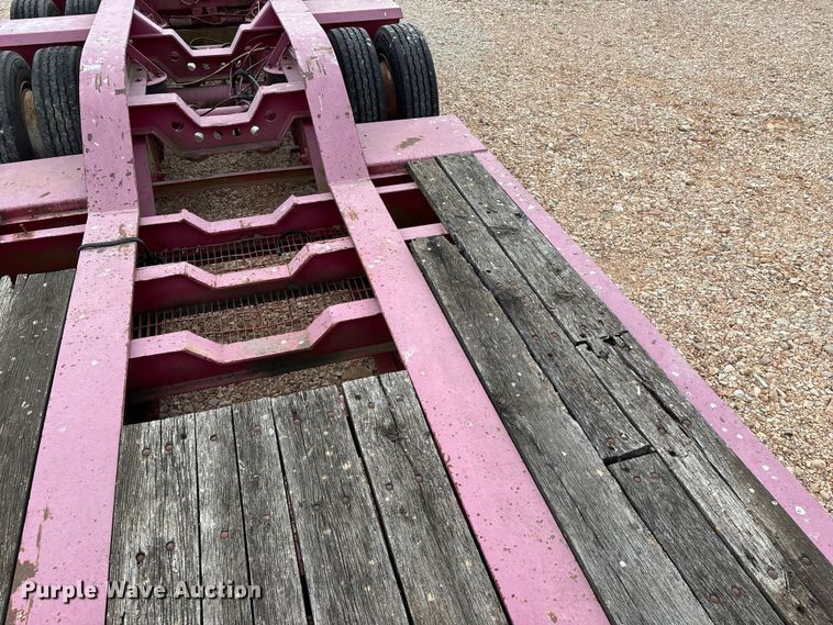 image for item EO4300 1994 Fontaine Specialized Inc. lowboy equipment trailer