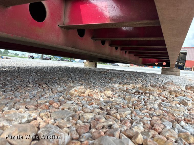 image for item EO4300 1994 Fontaine Specialized Inc. lowboy equipment trailer