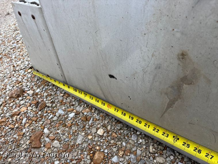 image for item EO4313 (2) truck steps