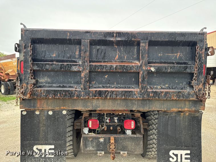 image for item ER0492 1996 International 4900 dump truck