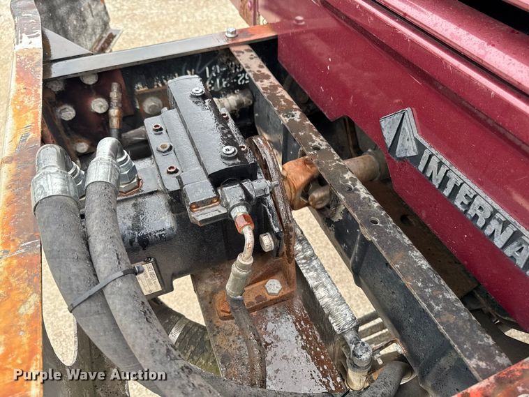 image for item ER0492 1996 International 4900 dump truck