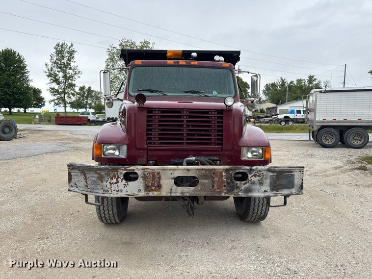 image for item ER0492 1996 International 4900 dump truck
