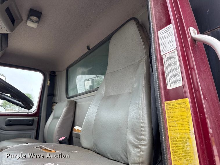 image for item ER0492 1996 International 4900 dump truck