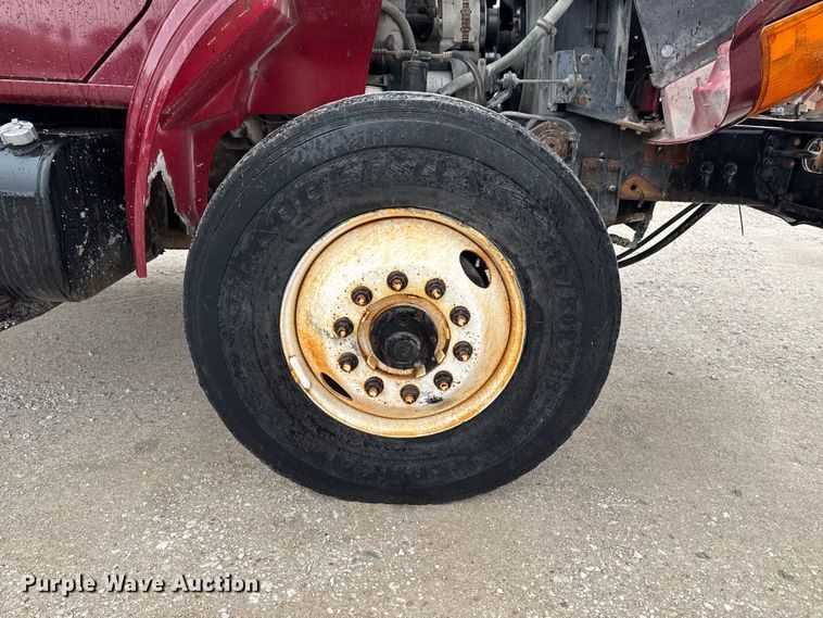 image for item ER0492 1996 International 4900 dump truck