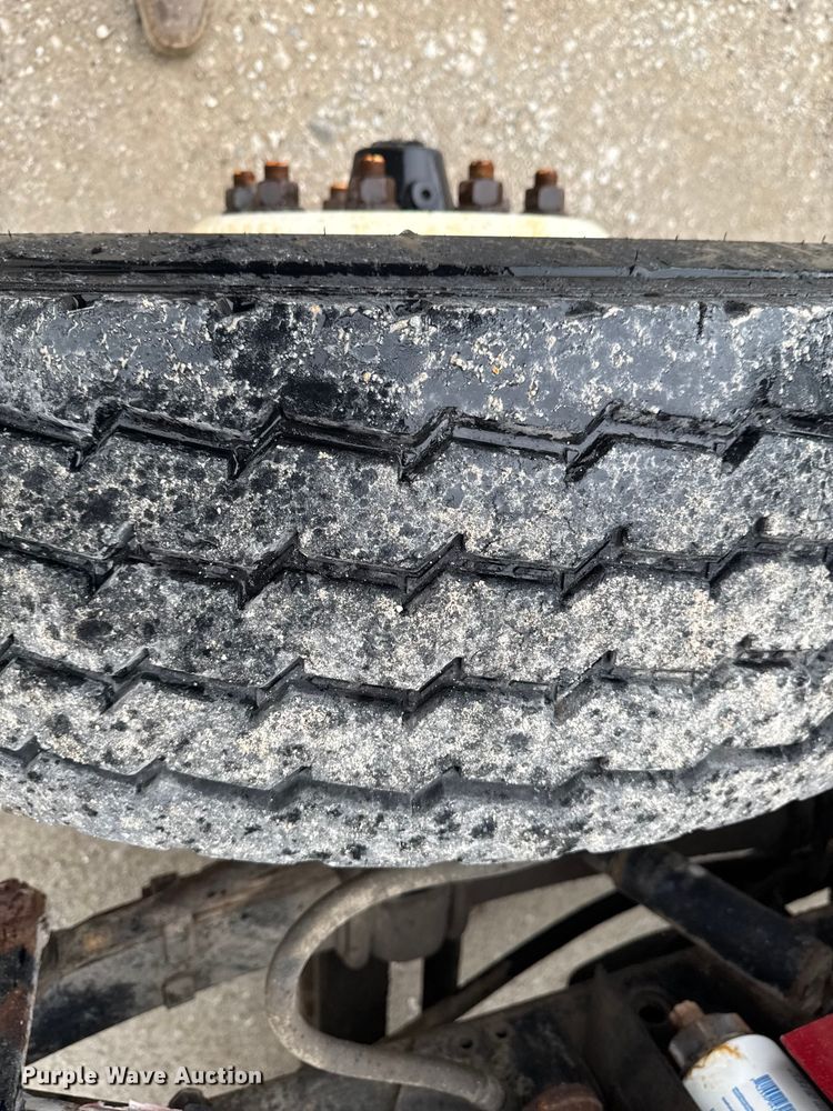 image for item ER0492 1996 International 4900 dump truck