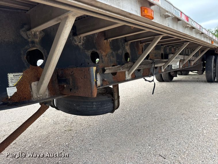 image for item ET6046 1999 Transcraft flatbed trailer