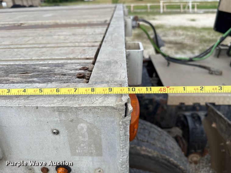 image for item ET6046 1999 Transcraft flatbed trailer