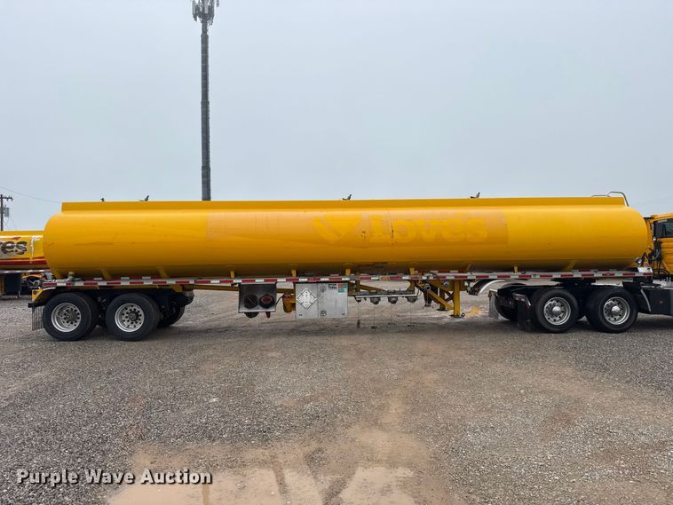image for item ET6235 2004 Beall BAST-96-3-SB tank trailer