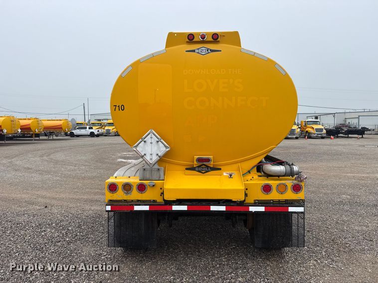 image for item ET6235 2004 Beall BAST-96-3-SB tank trailer