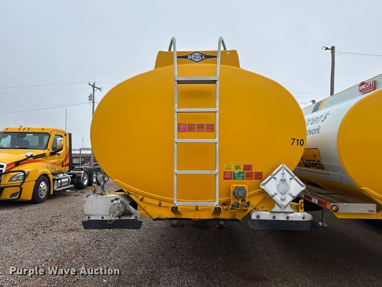 image for item ET6235 2004 Beall BAST-96-3-SB tank trailer