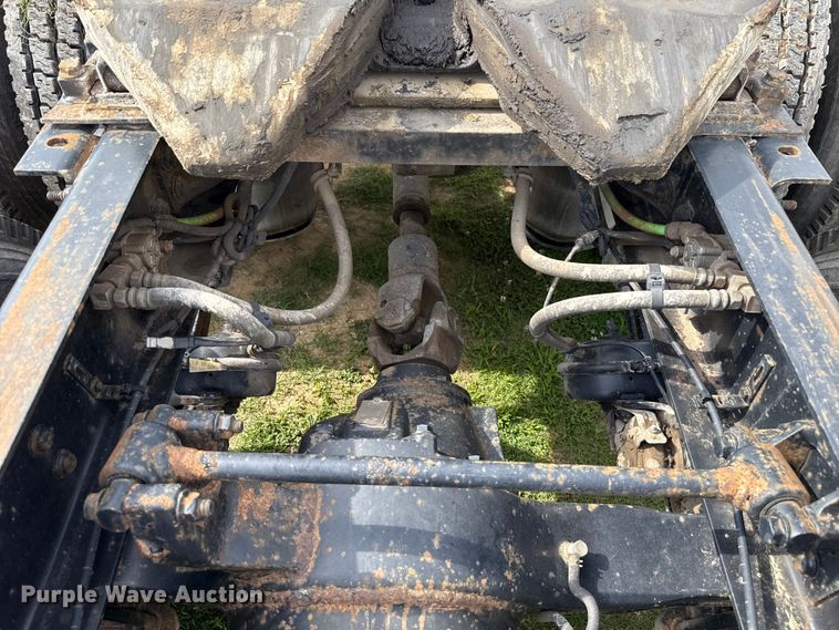 image for item ET6249 2010 International Prostar Premium semi truck