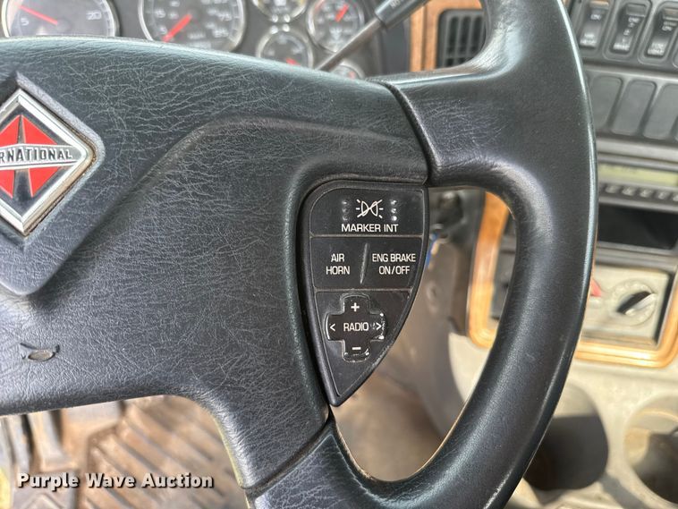 image for item ET6249 2010 International Prostar Premium semi truck