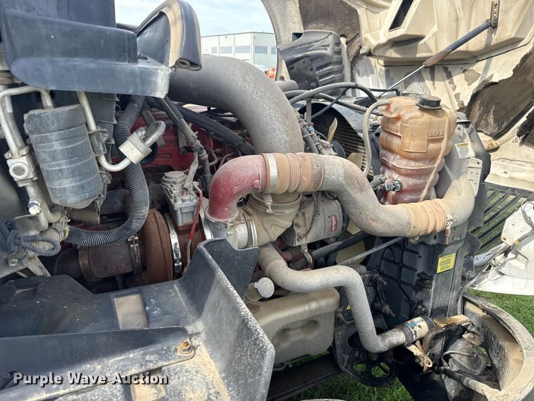 image for item ET6249 2010 International Prostar Premium semi truck