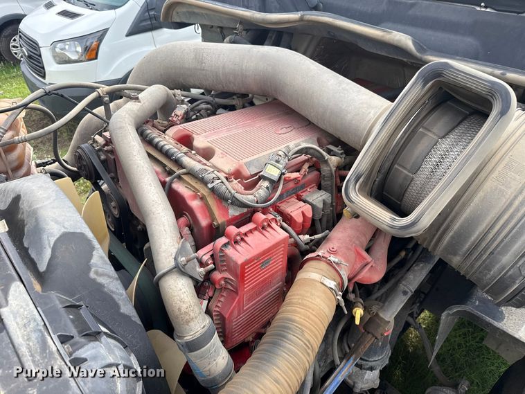 image for item ET6249 2010 International Prostar Premium semi truck