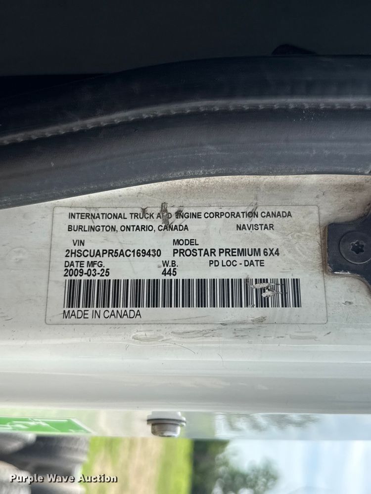image for item ET6249 2010 International Prostar Premium semi truck