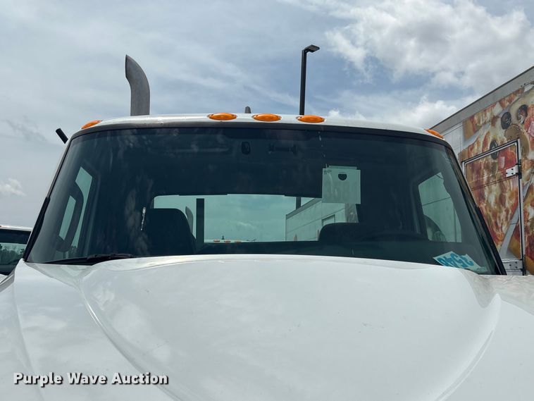 image for item EU0621 2024 International RH613 semi truck