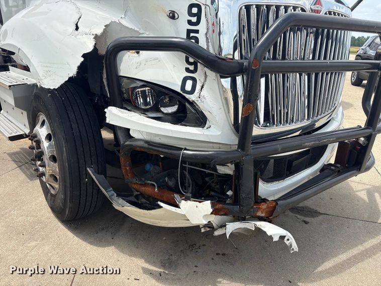 image for item EU0621 2024 International RH613 semi truck