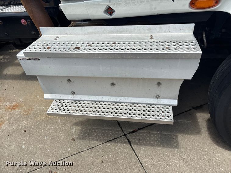 image for item EU0621 2024 International RH613 semi truck