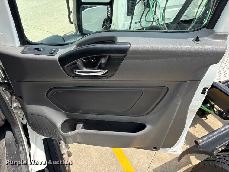 image for item EU0621 2024 International RH613 semi truck