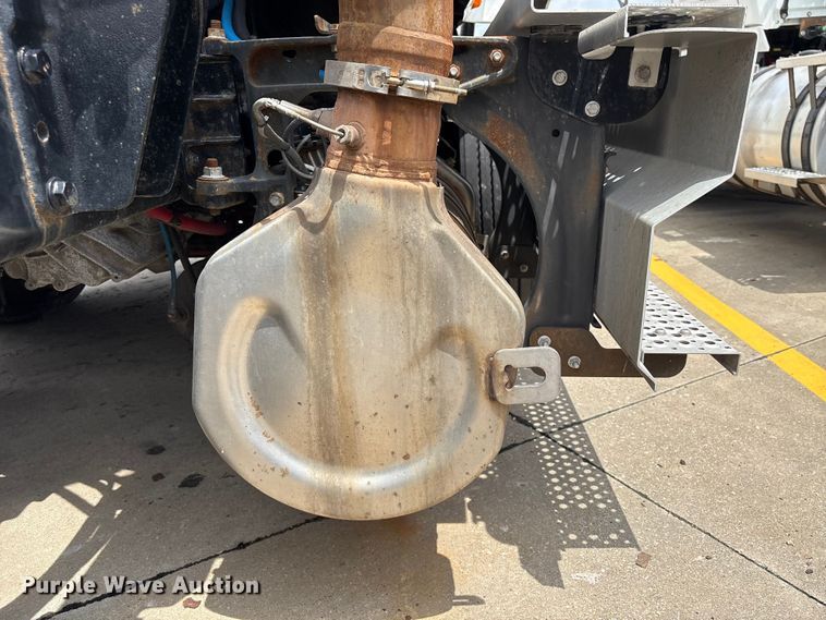 image for item EU0621 2024 International RH613 semi truck