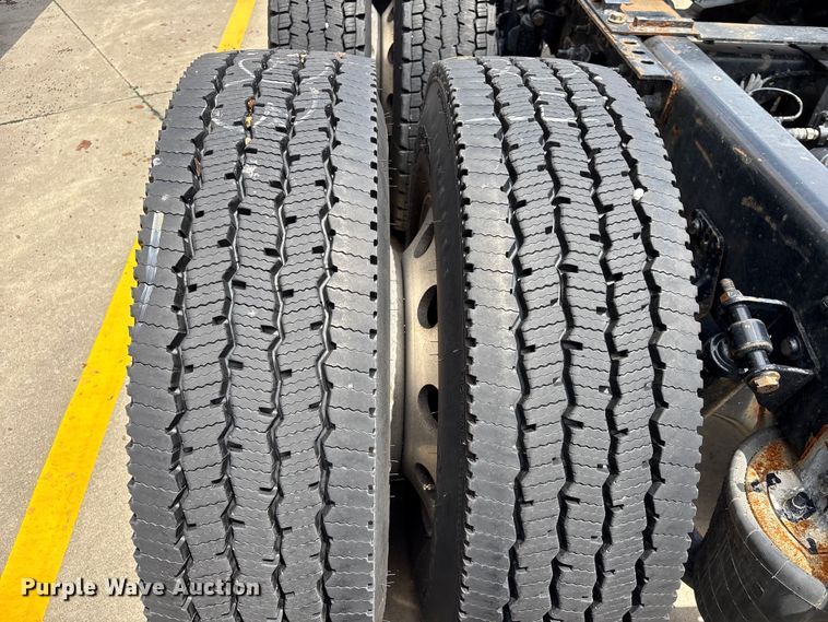 image for item EU0621 2024 International RH613 semi truck