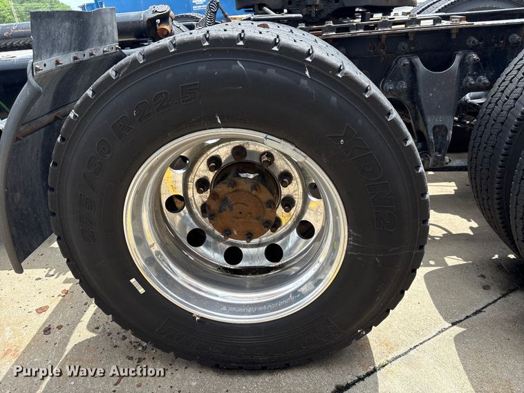 image for item EU0621 2024 International RH613 semi truck
