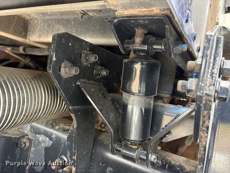 image for item EU5601 2007 International 5900i winch truck