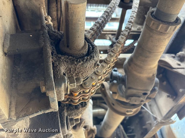 image for item EU5601 2007 International 5900i winch truck