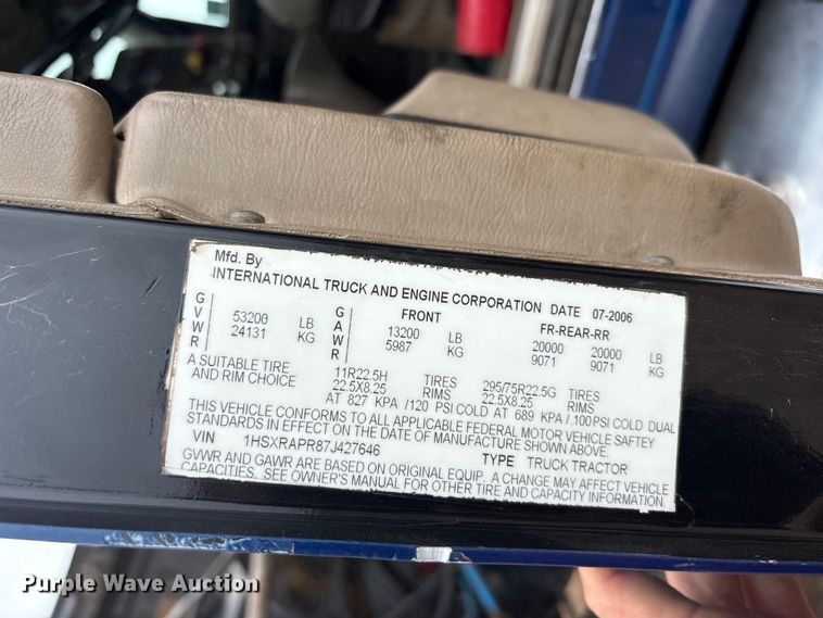 image for item EU5601 2007 International 5900i winch truck