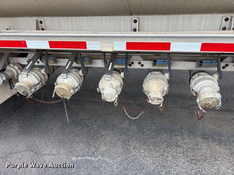 image for item EU5606 1997 Polar Tank Trailer Polar Tank Trailer tank trailer