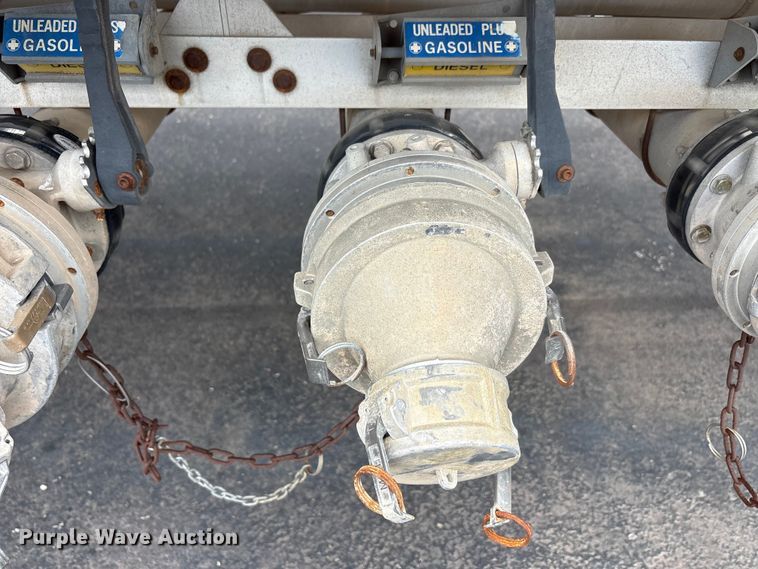 image for item EU5606 1997 Polar Tank Trailer Polar Tank Trailer tank trailer