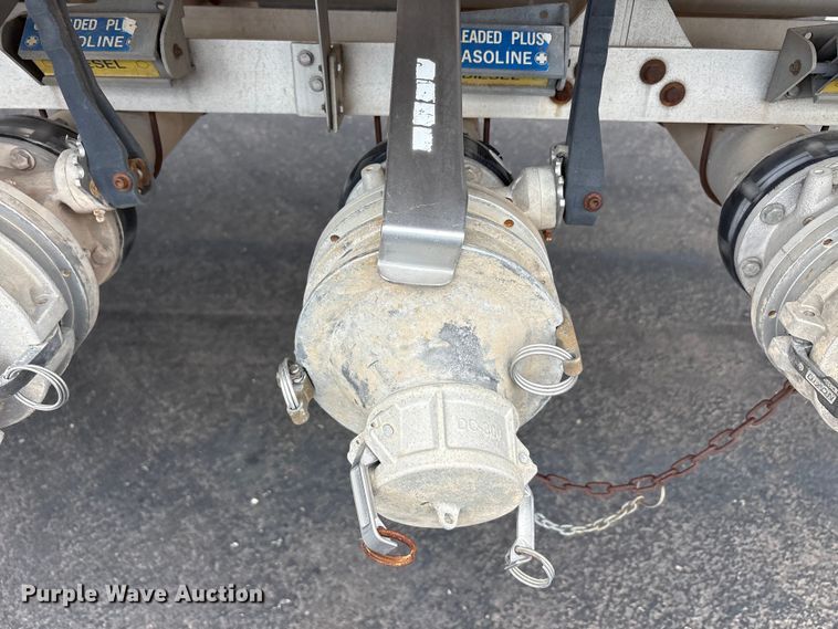 image for item EU5606 1997 Polar Tank Trailer Polar Tank Trailer tank trailer