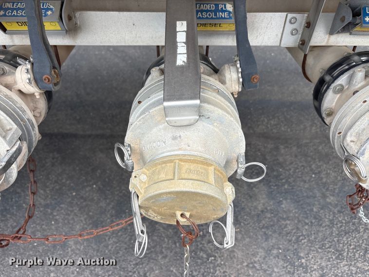 image for item EU5606 1997 Polar Tank Trailer Polar Tank Trailer tank trailer