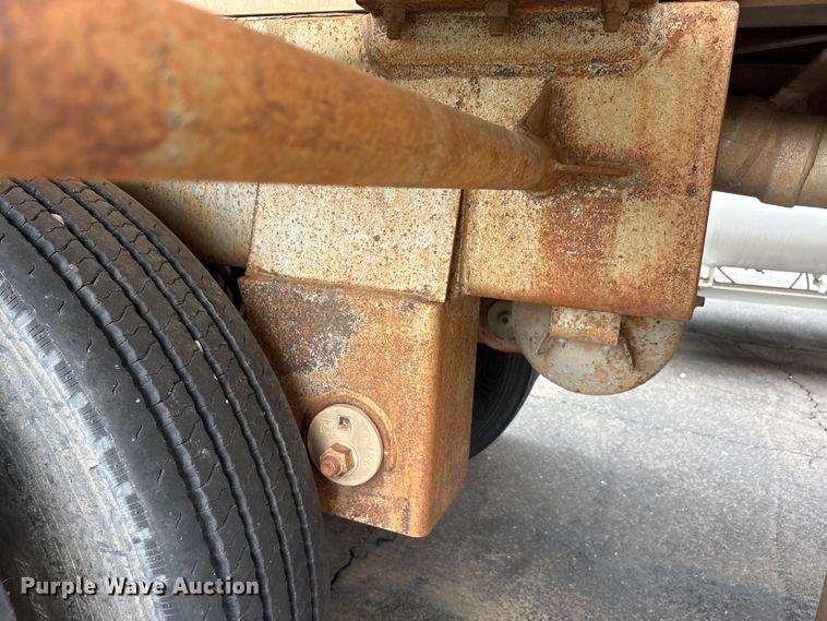 image for item EU5606 1997 Polar Tank Trailer Polar Tank Trailer tank trailer