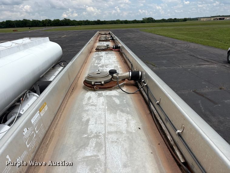 image for item EU5606 1997 Polar Tank Trailer Polar Tank Trailer tank trailer