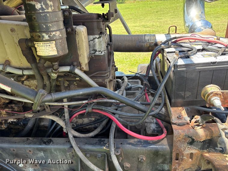 image for item EW0029 1987 Freightliner FLT semi truck