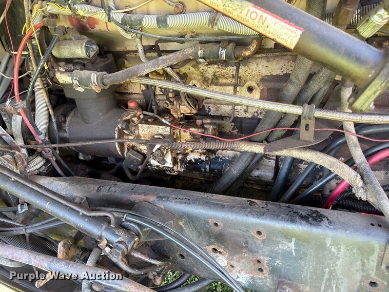 image for item EW0029 1987 Freightliner FLT semi truck