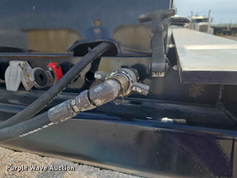 image for item EW0210 2023 Kaufman FRDT50-22-26-A-54-00 lowboy equipment trailer