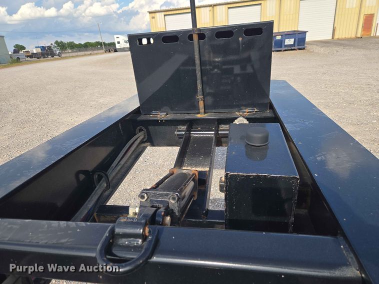 image for item EW0210 2023 Kaufman FRDT50-22-26-A-54-00 lowboy equipment trailer