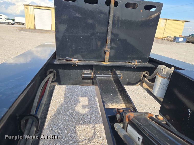 image for item EW0210 2023 Kaufman FRDT50-22-26-A-54-00 lowboy equipment trailer