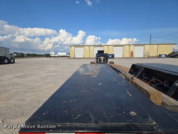 image for item EW0210 2023 Kaufman FRDT50-22-26-A-54-00 lowboy equipment trailer