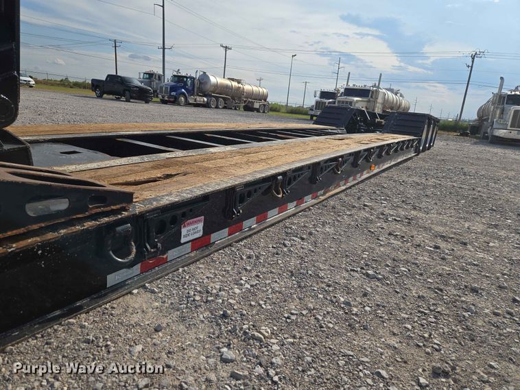 image for item EW0210 2023 Kaufman FRDT50-22-26-A-54-00 lowboy equipment trailer