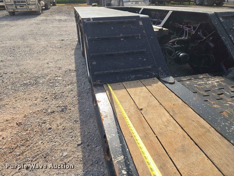 image for item EW0210 2023 Kaufman FRDT50-22-26-A-54-00 lowboy equipment trailer