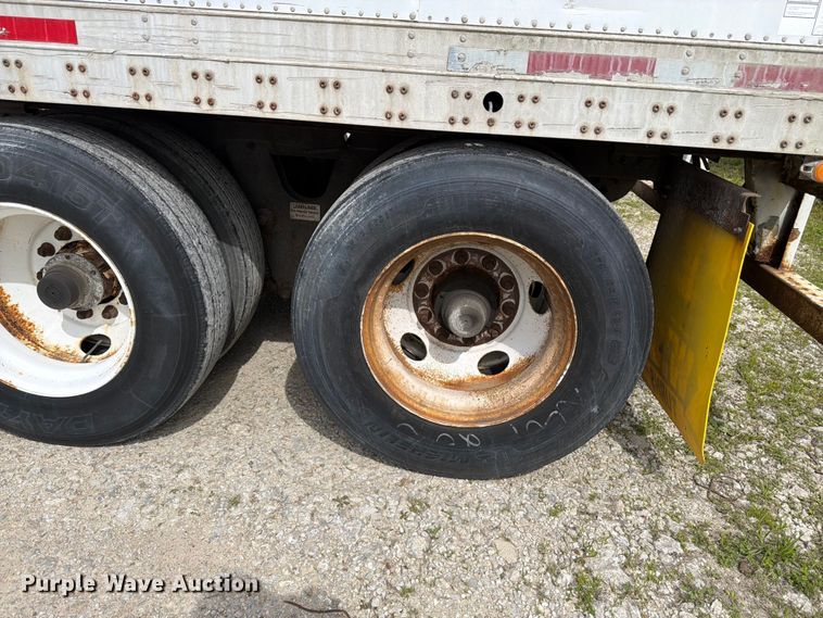 image for item EW2039 2002 Wabash National Corporation dry van trailer