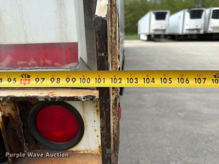 image for item EW2040 2005 Strick Corp. dry van trailer